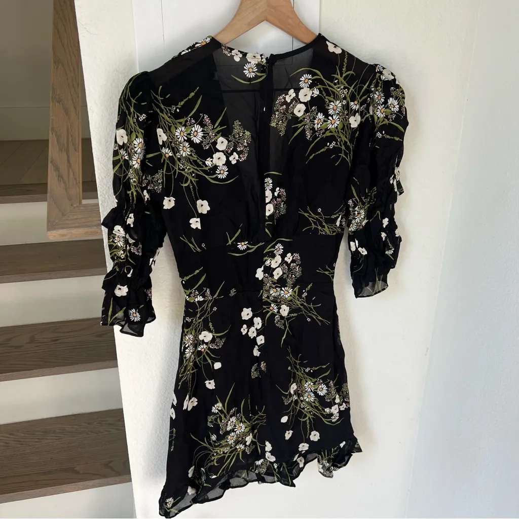 NWT Reformation Laurelei Mini Dress in Veuve Black Floral - Image 5