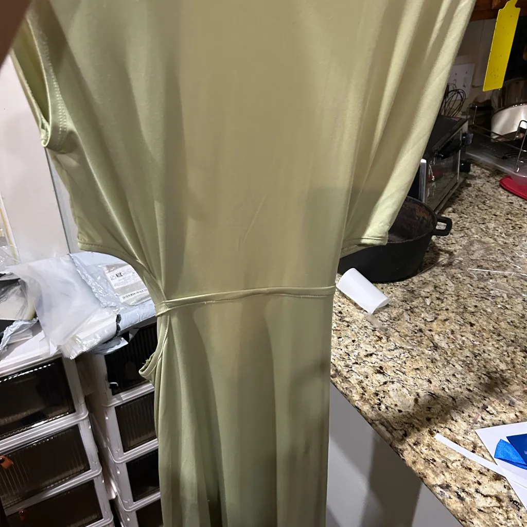 Olive‎ Green Cut-Out Maxi Dress - Image 5