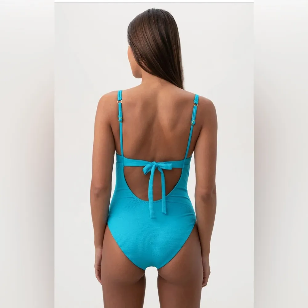 NWT Trina Turk Ripple Rib Underwire Bra
One Piece Swimsuit Atmosphere Sz 10 $162 - Image 3