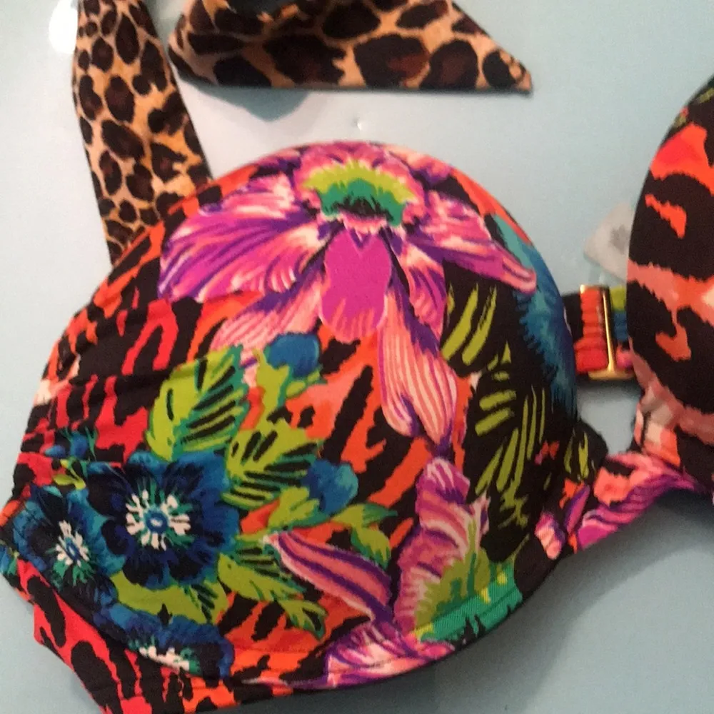 Victorias Secret Bikini Top 32B Bombshell Adds 2 Cups Floral Leopard - Image 3