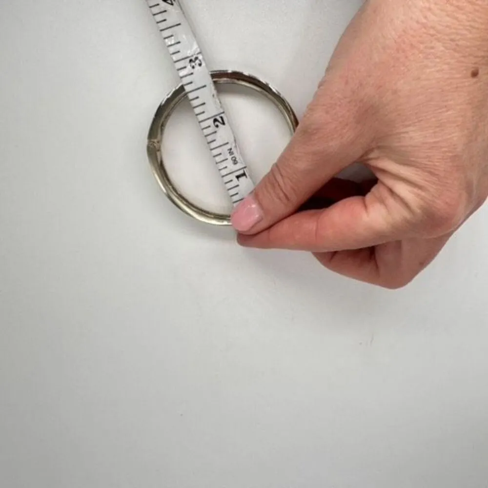 Tokyo Jane Off‎ White Enamel Goldtone Bangle Bracelet Gold - Image 7