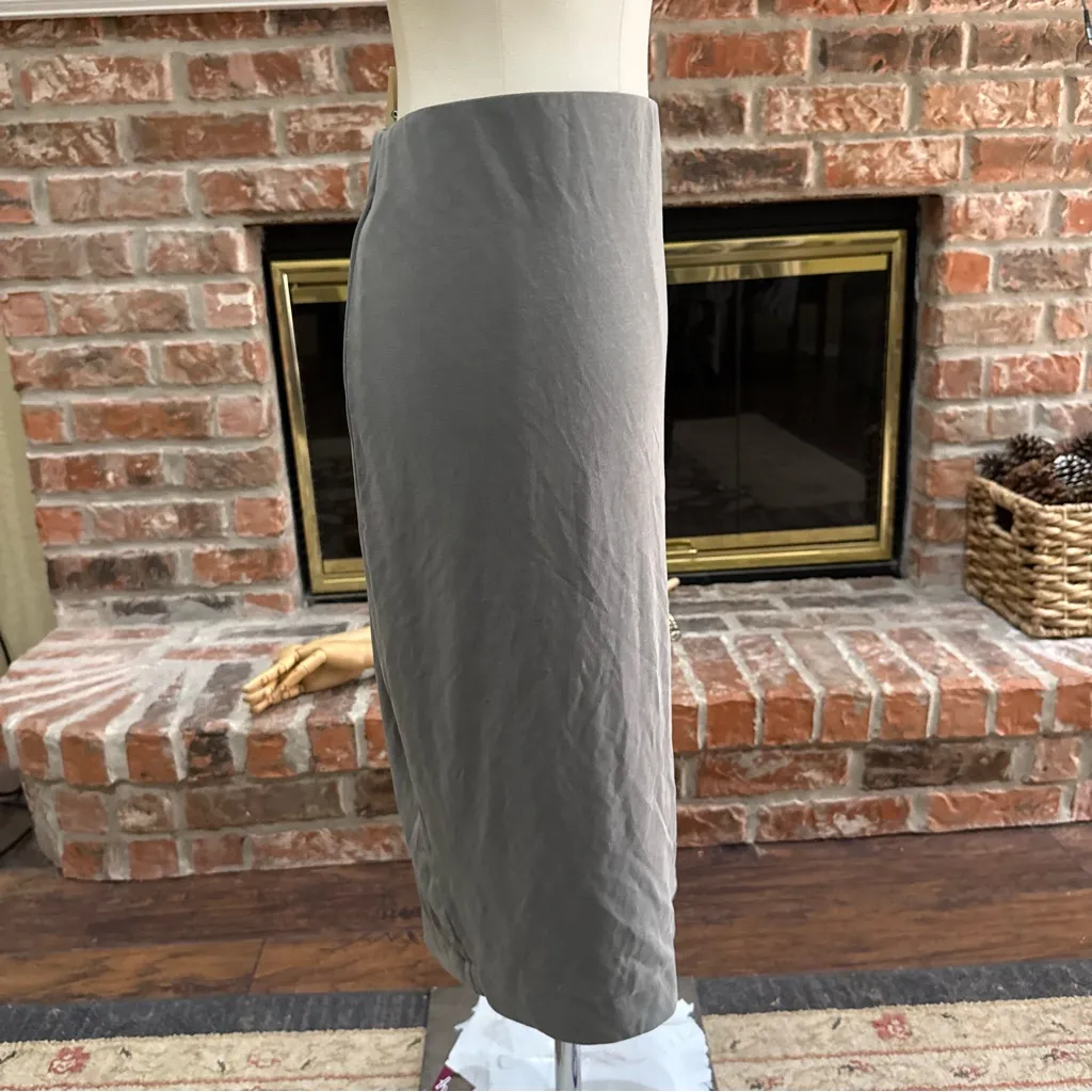 Express Soft Gray Women's Skirt / XL / Excellent condition - Image 6