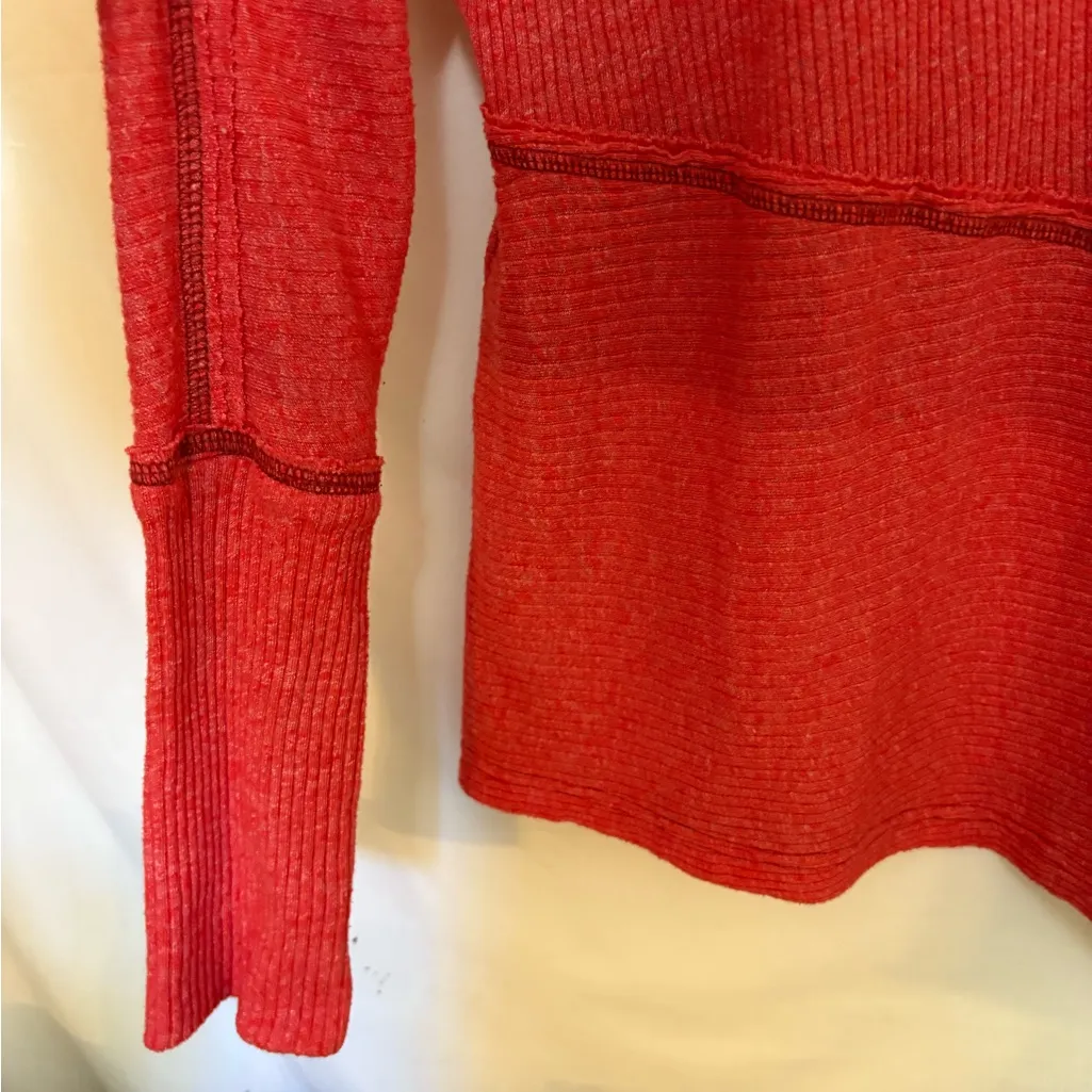 Free People We The Free Londontown Thermal in Cherry Size Medium‎ - Image 6