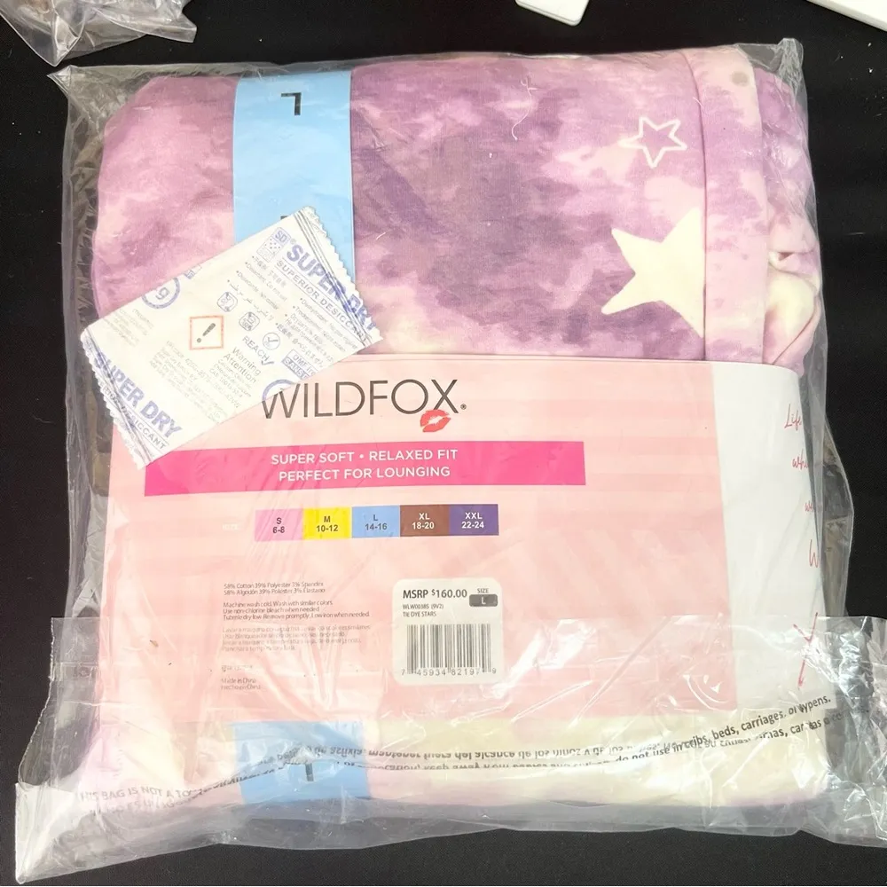 NWT WILDFOX Lavender Tie-Dye Stars Sweatshirt & Shorts Lounge Set Size Large - Image 7