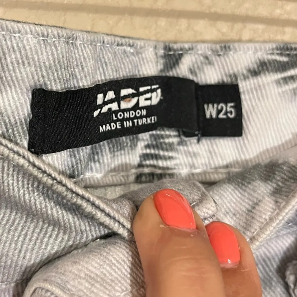 Jaded London TIGER FADE PRINT SLOUCHY FIT JEANS size 25 rare - Image 8