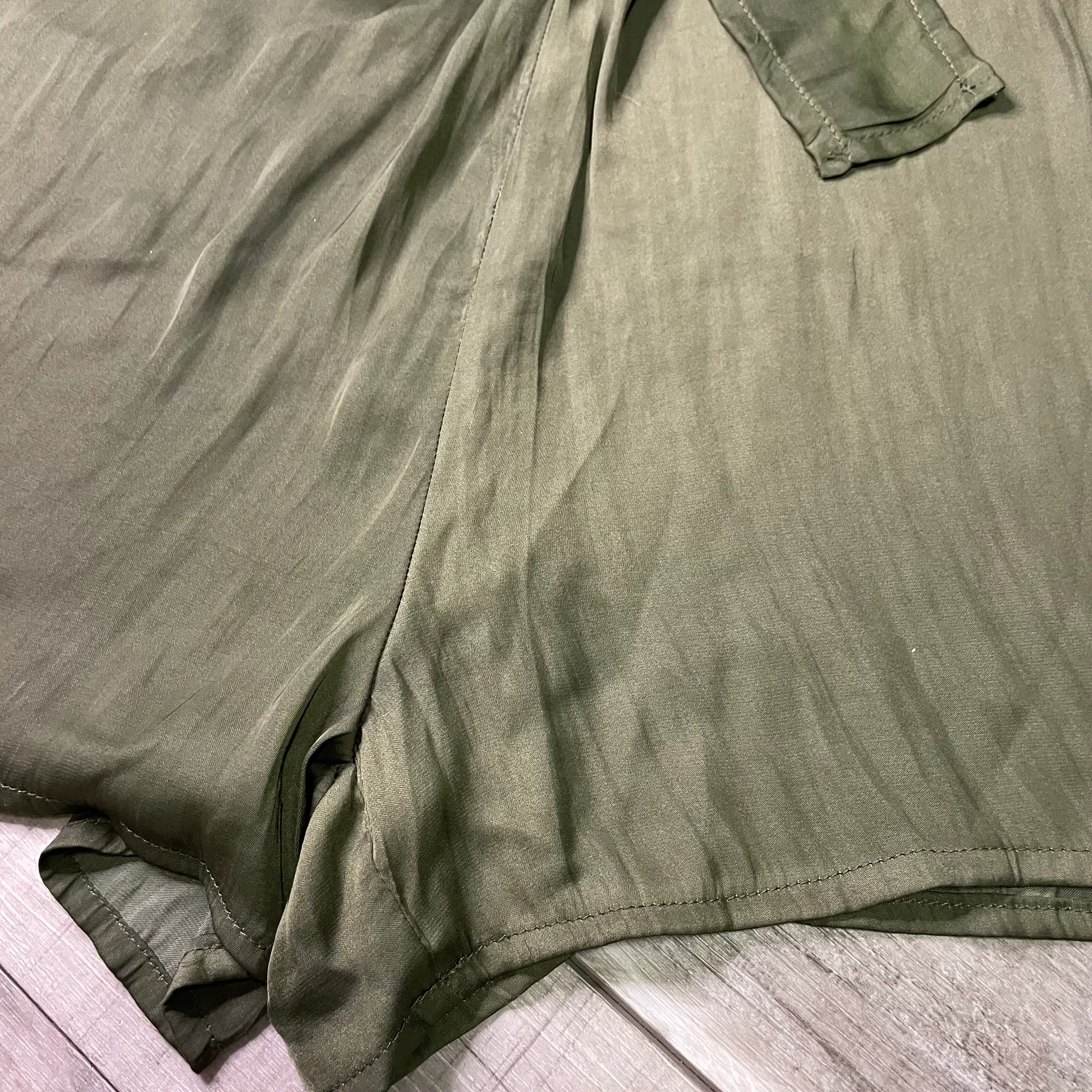 Princess Polly Silk Long Sleeve Romper - Image 4