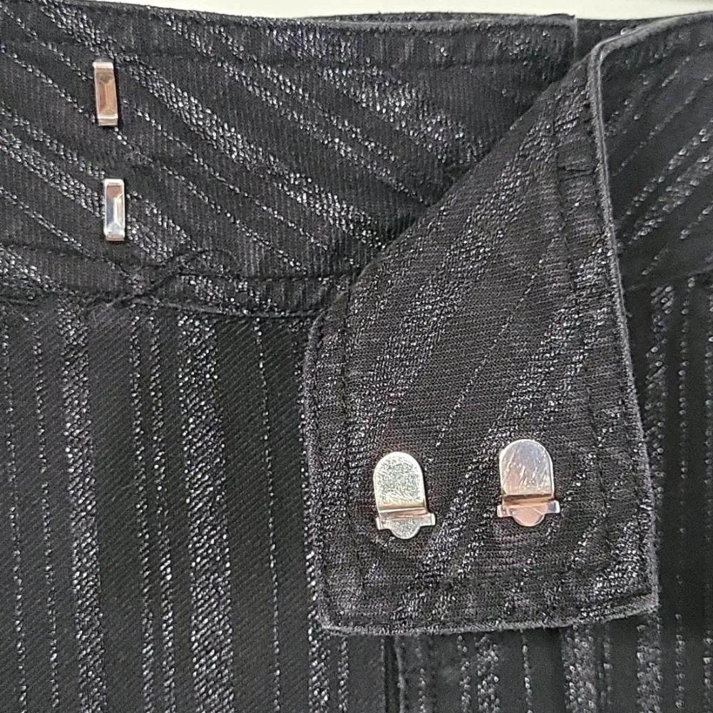 Calvin Klein Jeans Mini Skirt Black/Metallic Size 5 - Image 5