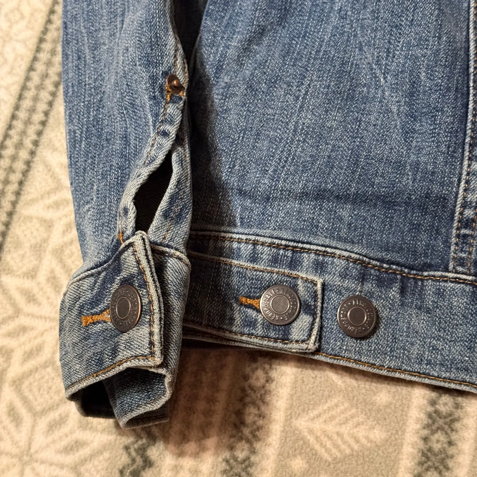 Aeropostale Medium Wash Denim Jacket – Size L - Image 4