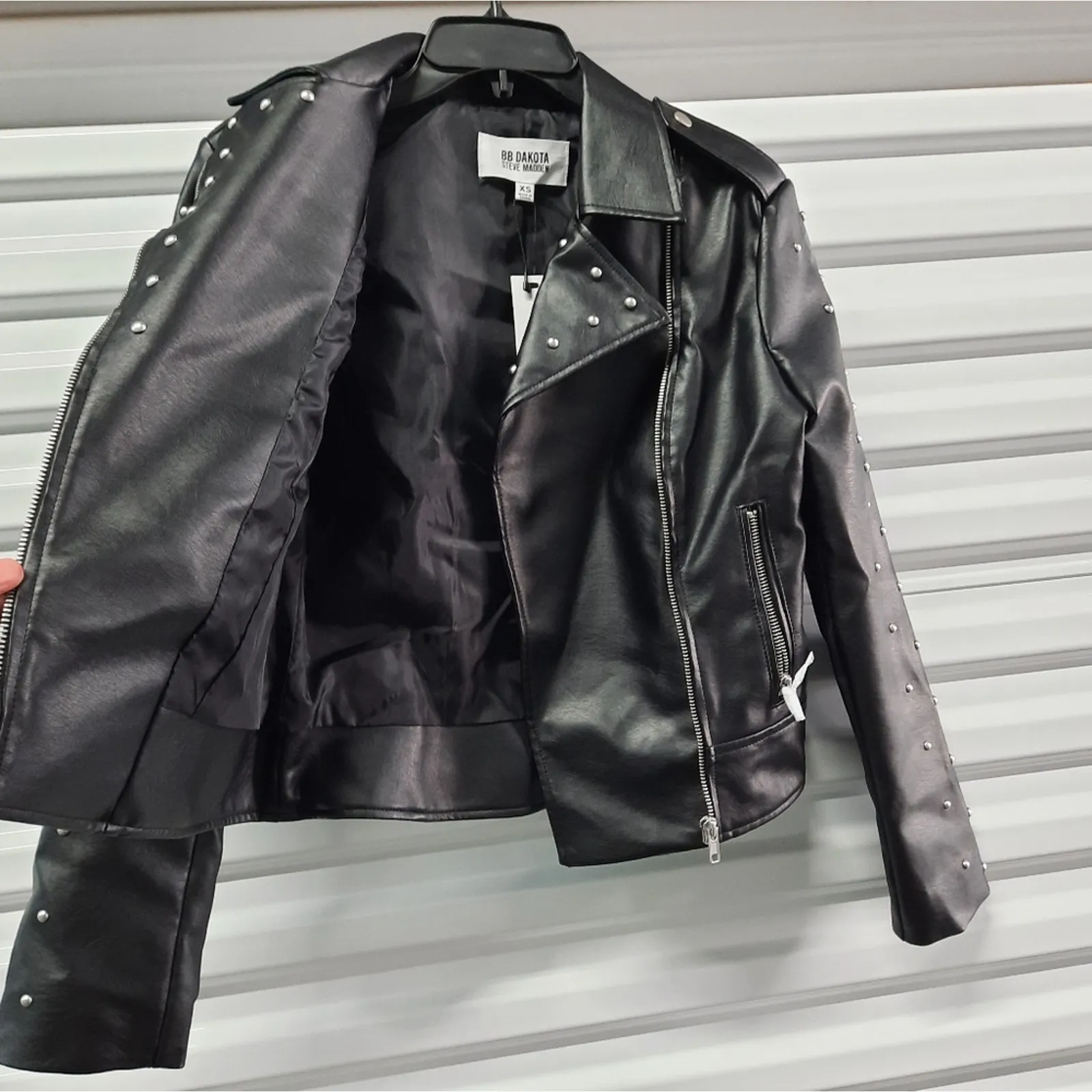 BB Dakota Steve Madden Womens Faux Leather Biker Moto Jacket XS Black Pearl Stud - Image 5