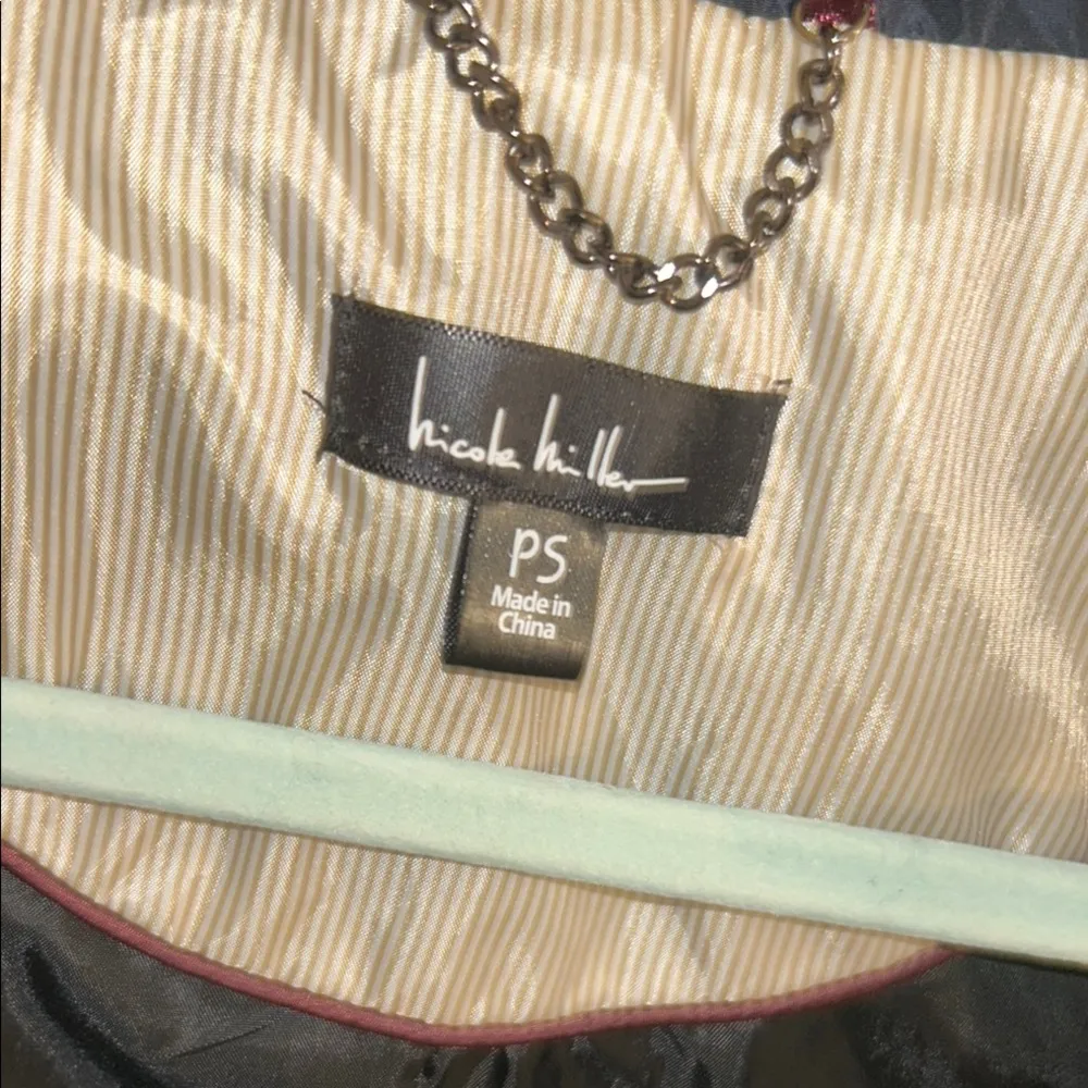 Nicole Miller Size PS Black Hooded Utility Jacket with Collared Neckline - Image 11