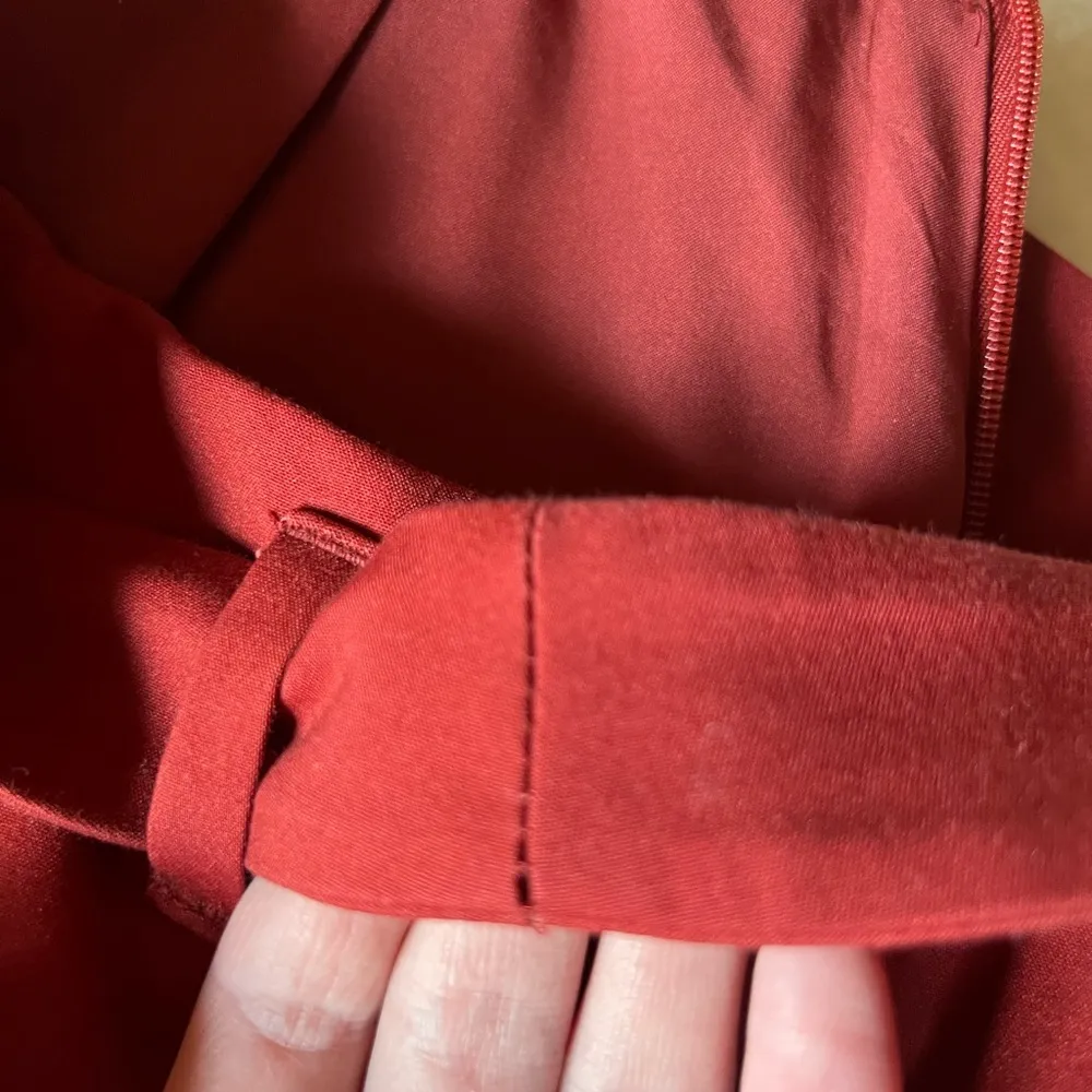 White House Black Market Red Belted Skirt - Image 3