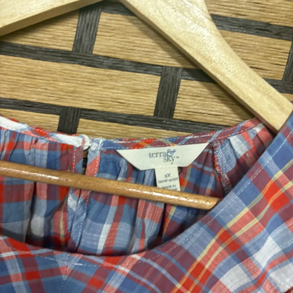 Terra & Sky Blue And Red Plaid Top Size 2X - Image 6