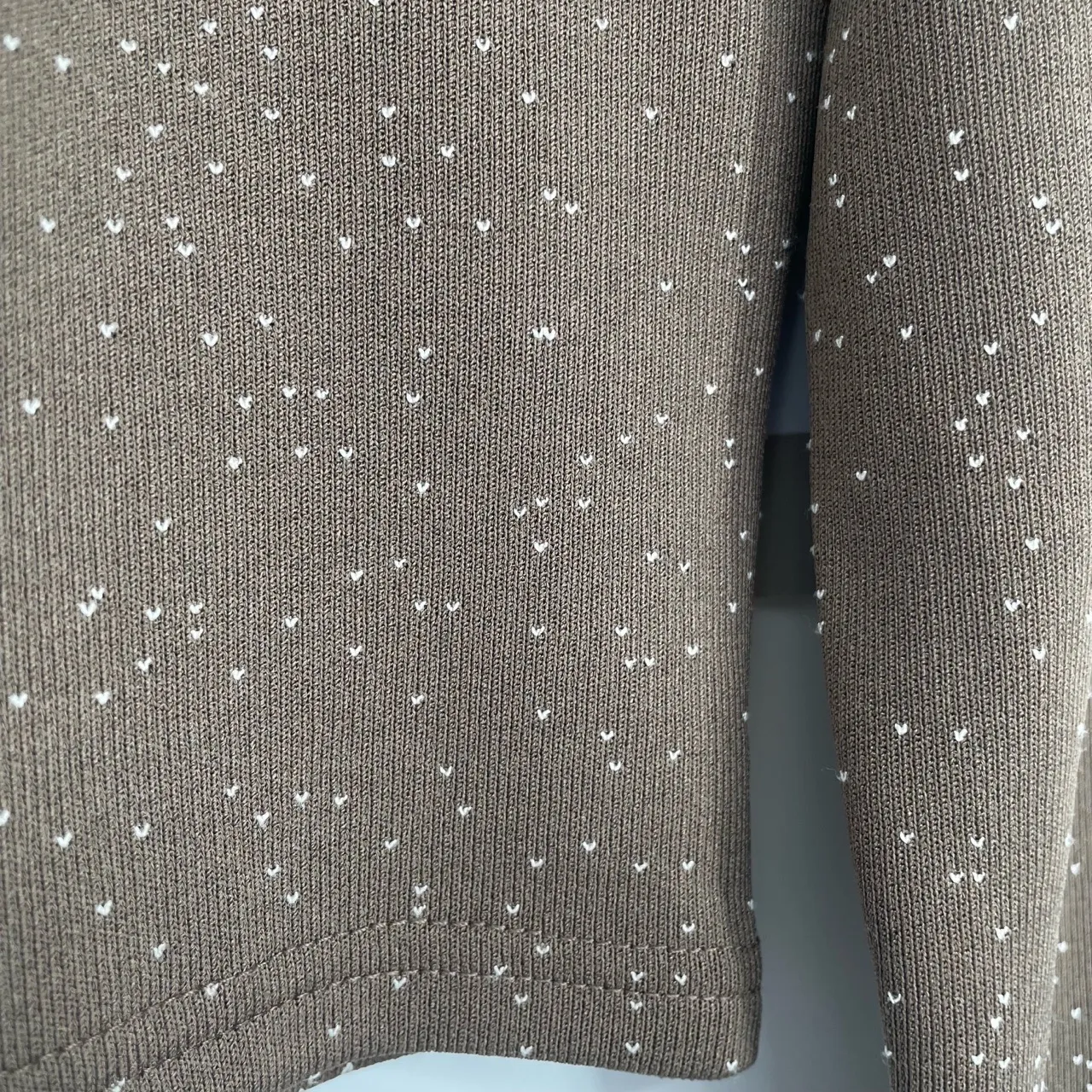 BP Womens Long Sleeve Scoop Neck‎ Feminine Demure Flirty Tan Crop Top Medium - Image 6