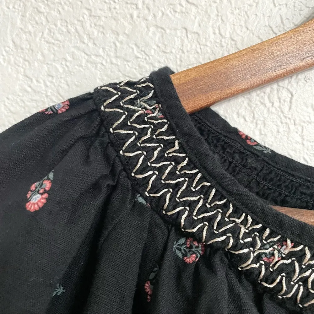Old Navy Womens Shirt Black Floral Embroidered Poet Puff Sleeve Size Large - Image 6