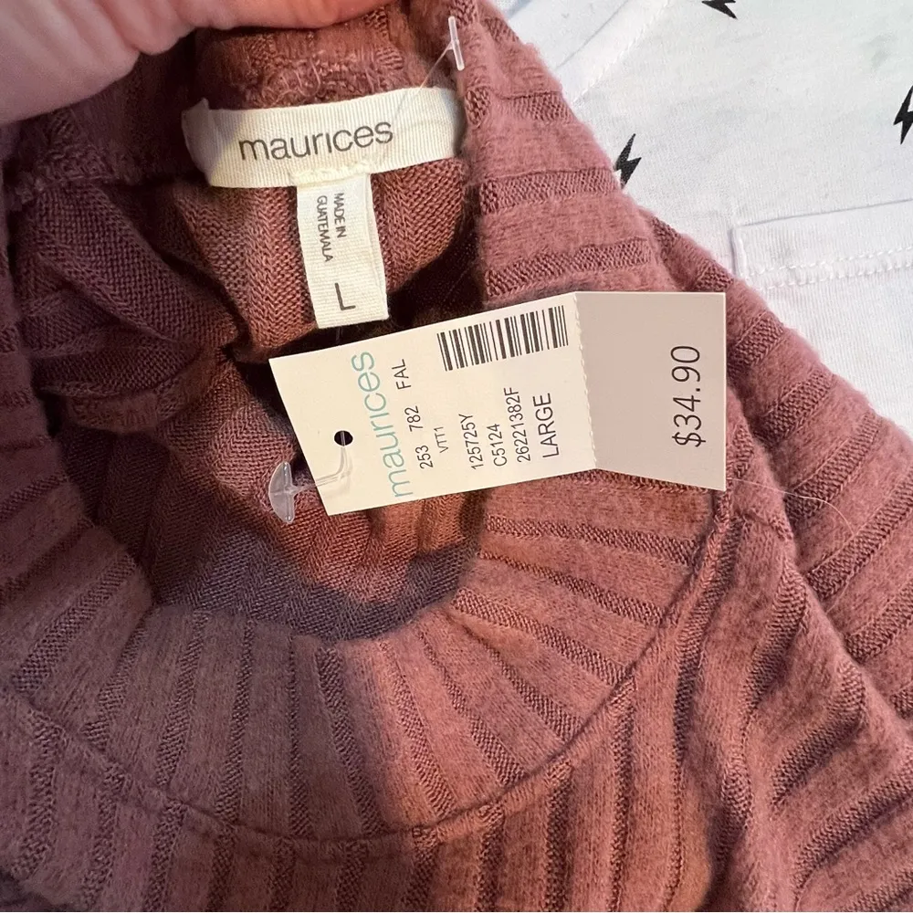 MAURICES cutout ribbed sweater size large long sleeves New with tags - Image 6