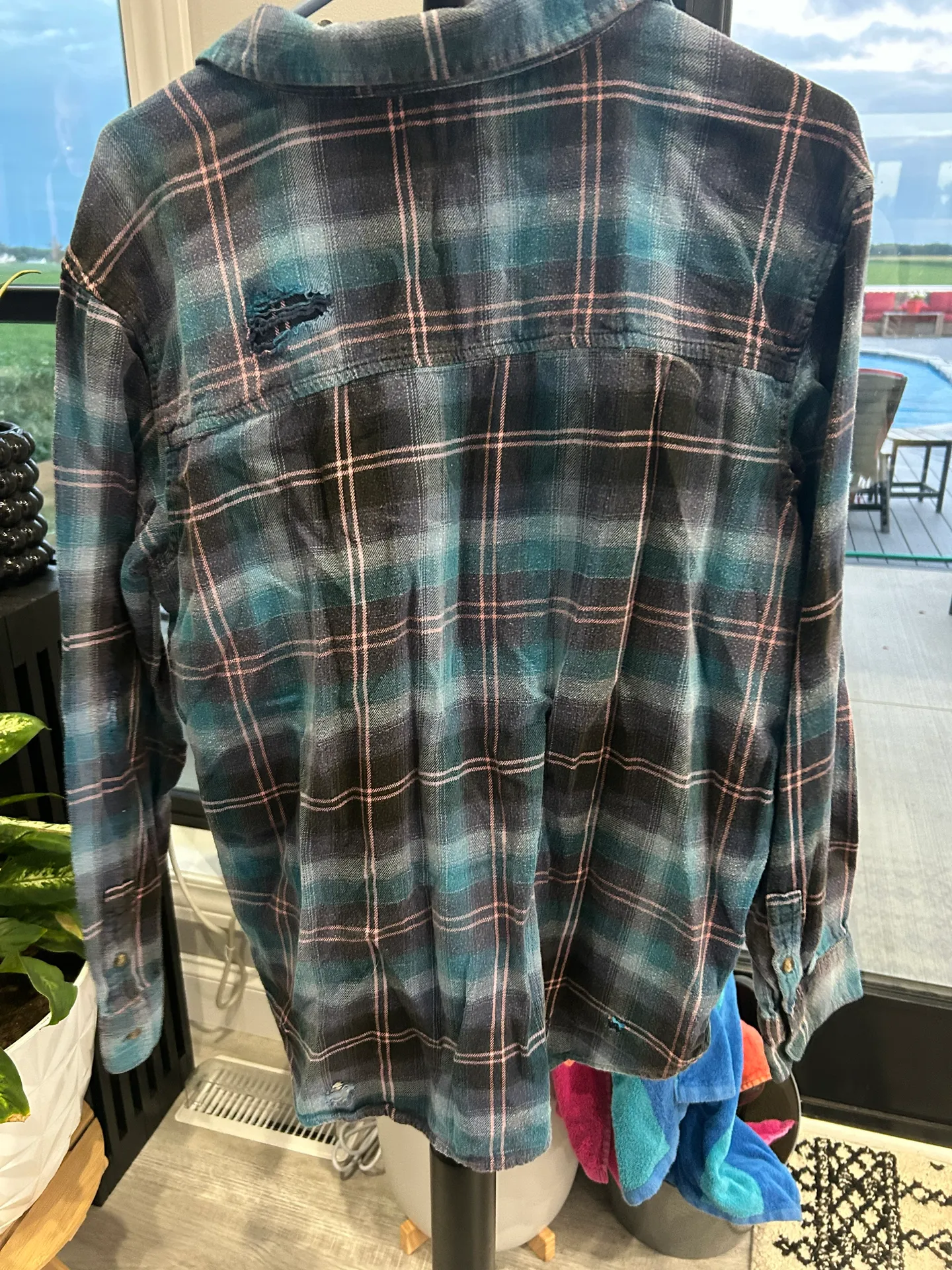 Outfitters Flannel - Image 2