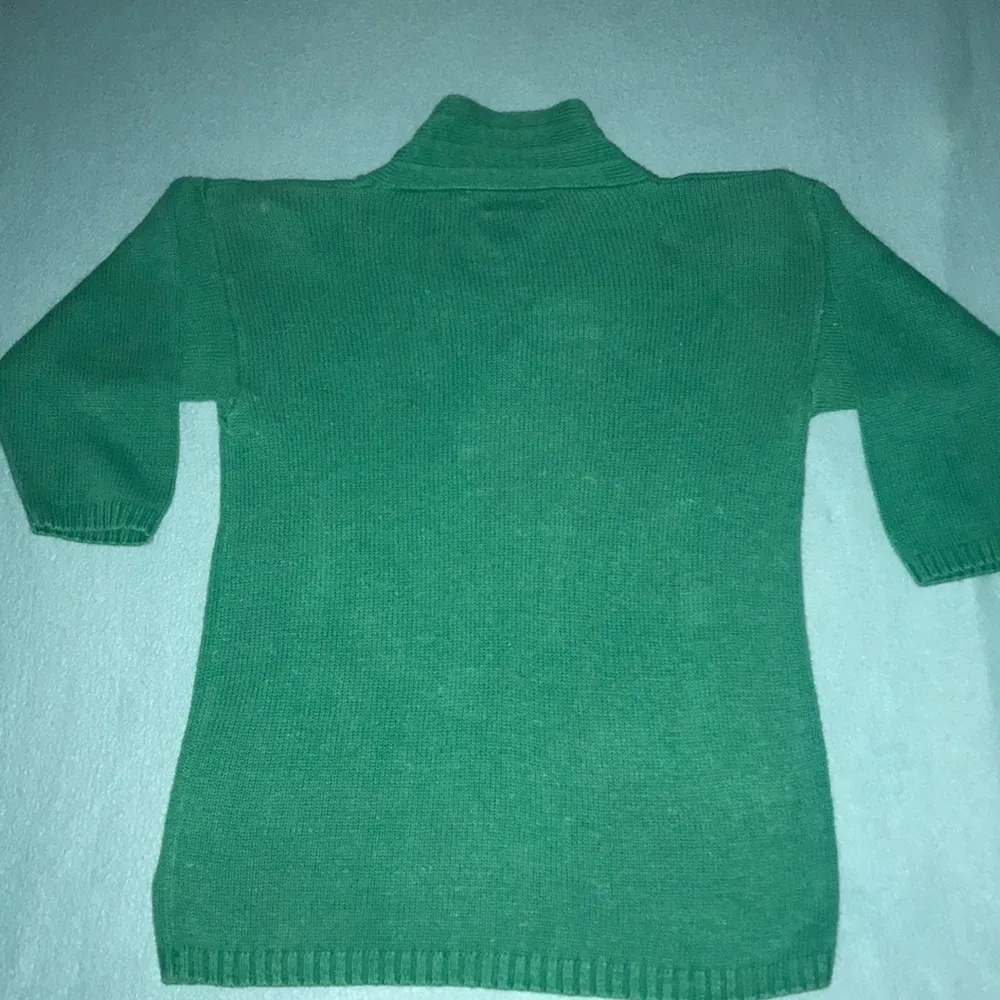 𝅺SHENANIGANS V neck knit sweater embroidered flower bouquet on pocket size S - Image 3