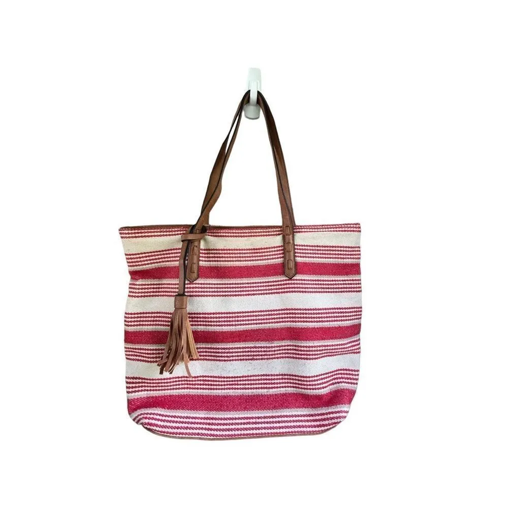 Bueno  handbag red striped shoulder bag - Image 2