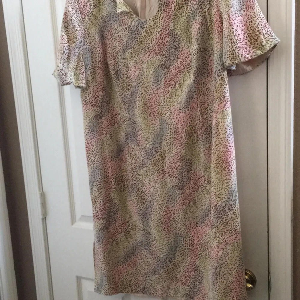 FINAL MARKDOWN Ladies’ Maggy London Dress (18WP) - Image 2