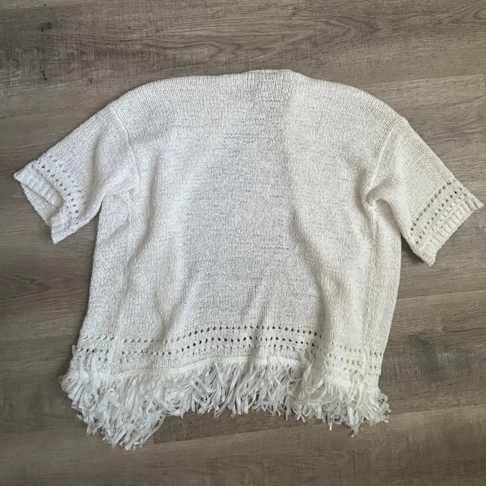 Chicos Womens Sweater Cream Knit Fringed Sweater Cardigan Short Sleeve Size 0 - Image 2