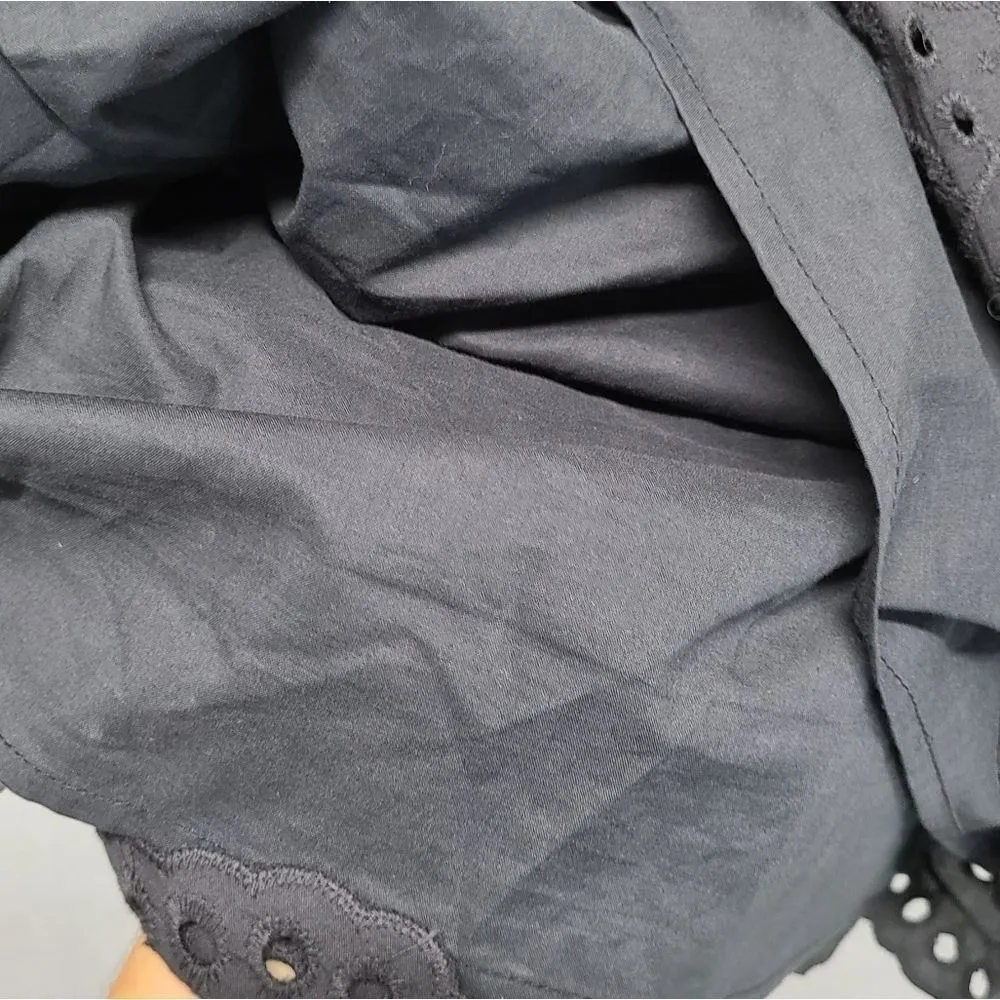 Do+Be Embroidered Scalloped Cropped Top Size Small - Image 5