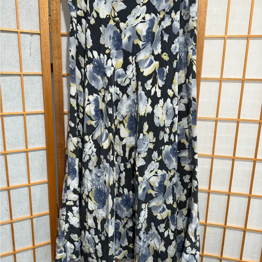 Jones New York Floral Maxi Skirt - Blue, White, Cream - Image 3
