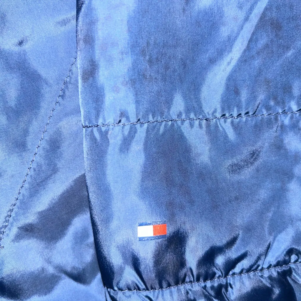 Tommy Hilfiger Navy Windbreaker with White Accents - Image 3