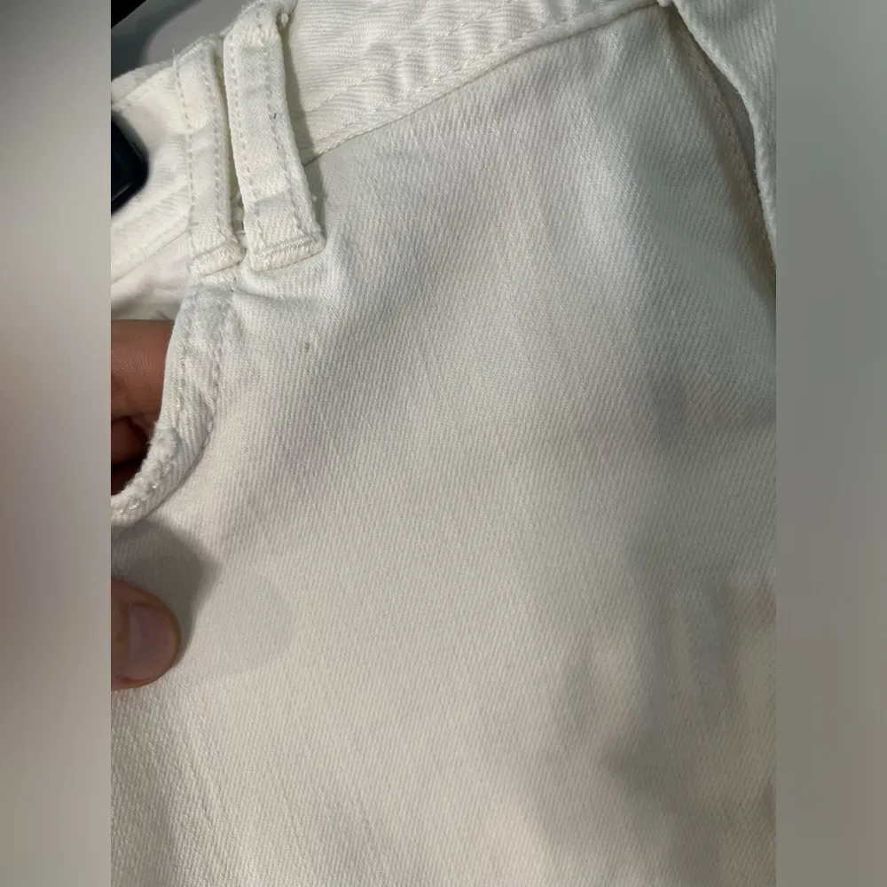 Cabi Jeans White Cropped Denim Casual Distressed Pockets Cuffed Shorts Sz 0 - Image 7