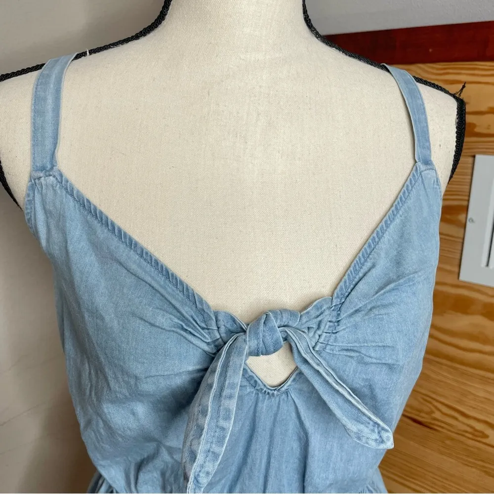 As U Wish Chambray Denim Cotton Tie Front Romper in Sky Blue Small - Image 6