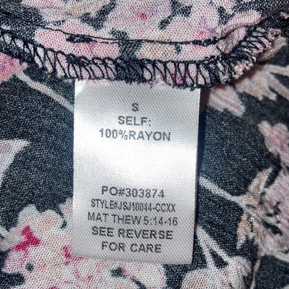 Black & Pink CBrand Floral Mini Tiered Skirt - Image 6