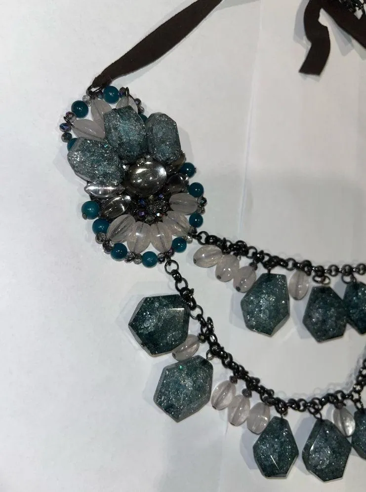 Coldwater Creek Modern Fashion Draping Quartz Ribbon Bow Accented Necklace - Image 2