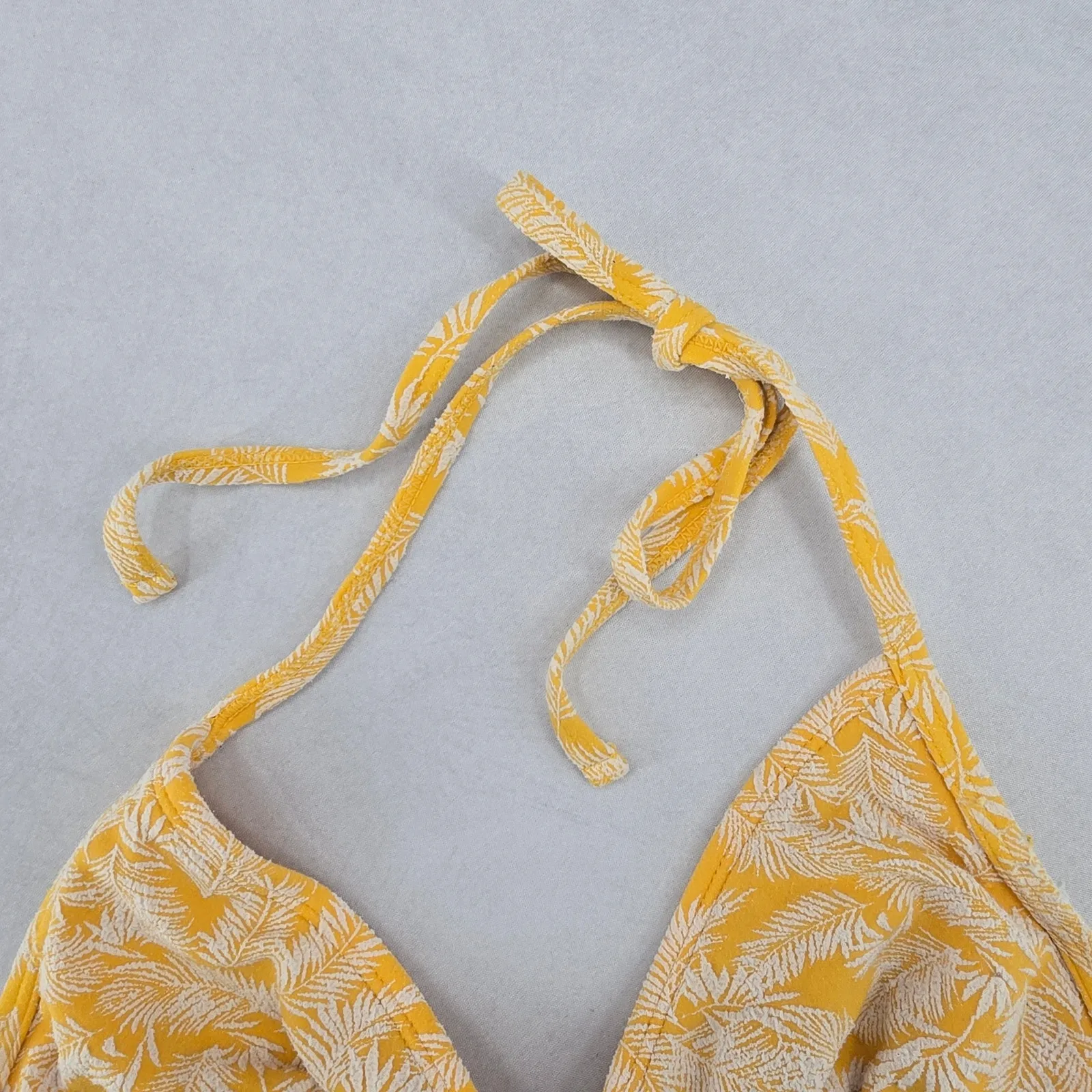 Xhilaration Yellow Tropical Boho Tie Swim Sports Bra Beach Bikini Top M Medium - Image 4