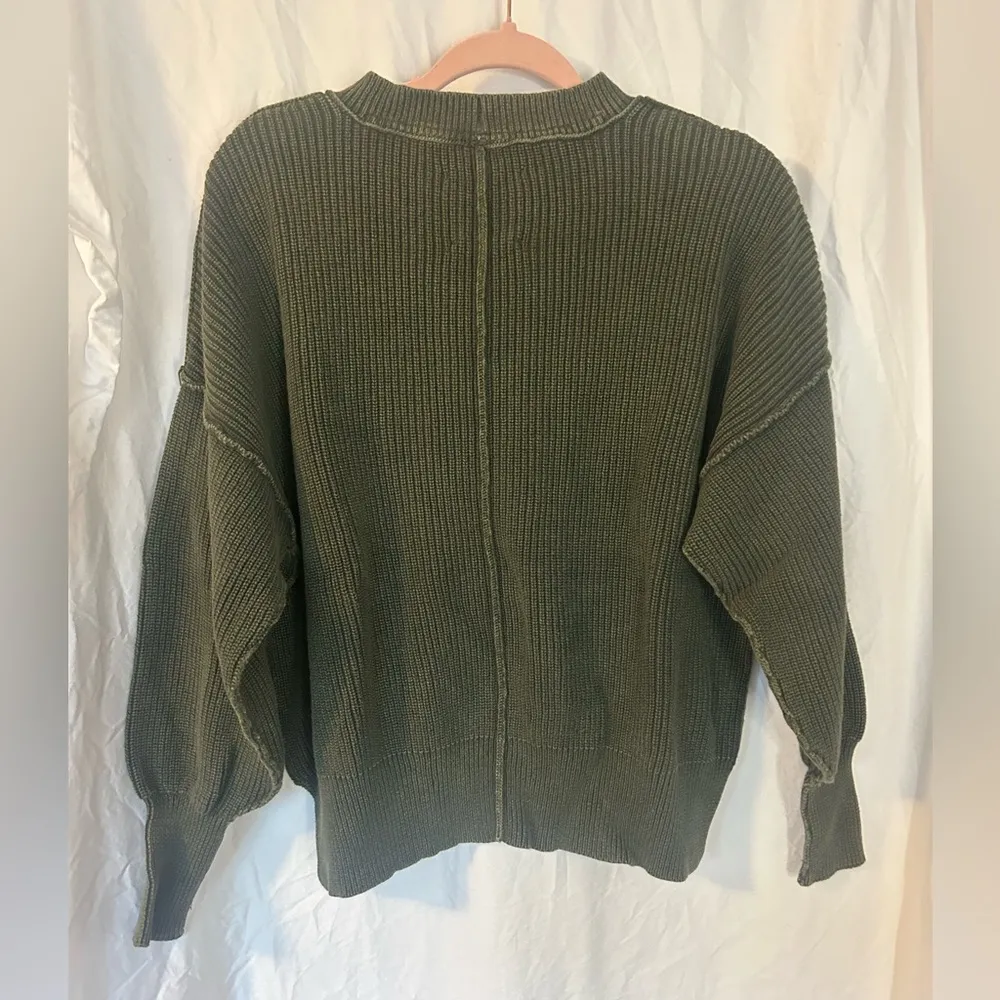 Aerie olive green sweater size XS - Image 3