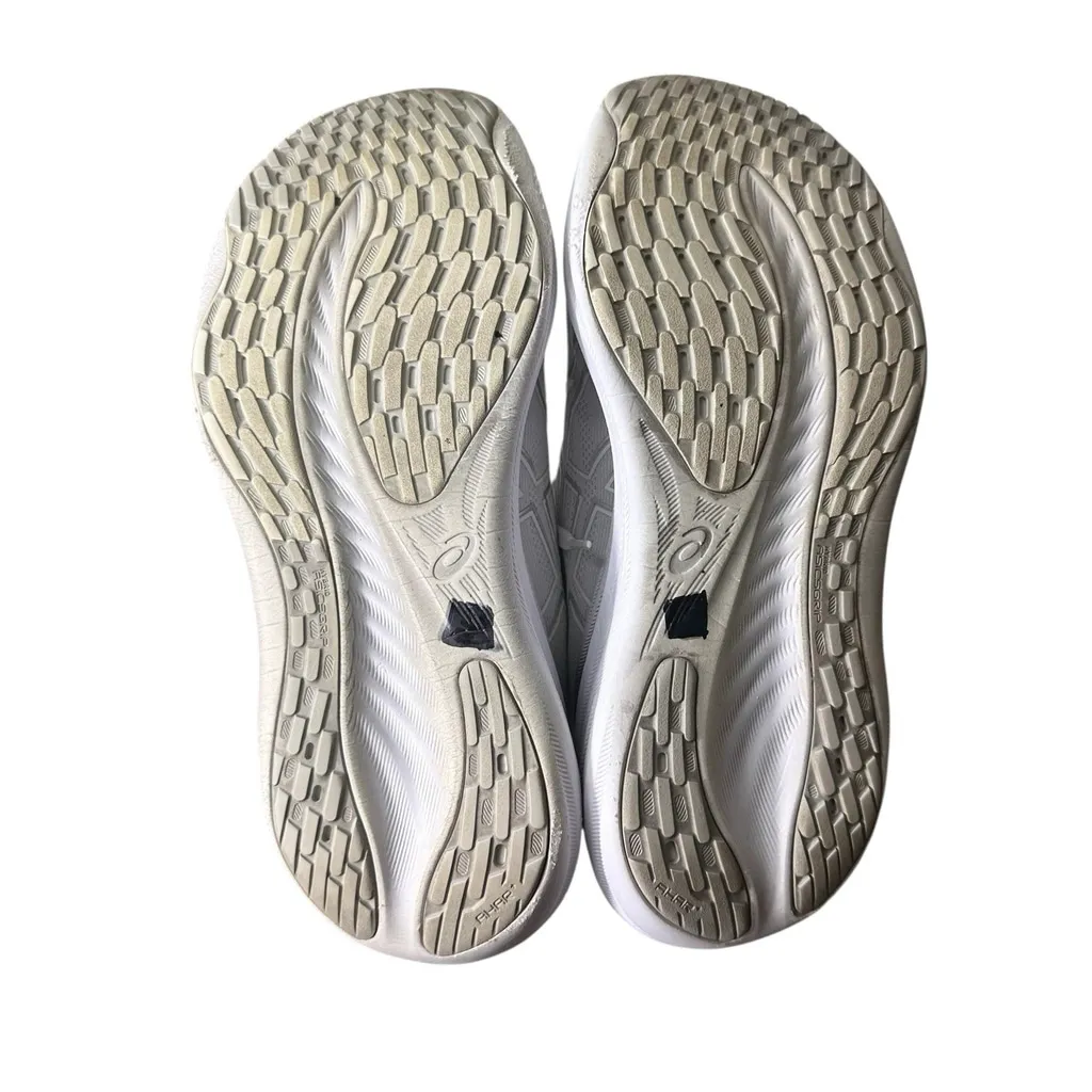 Asics Gel Nimbus 26 Performance Running Shoes Women's 7.5 White Platinum Silver - Image 13