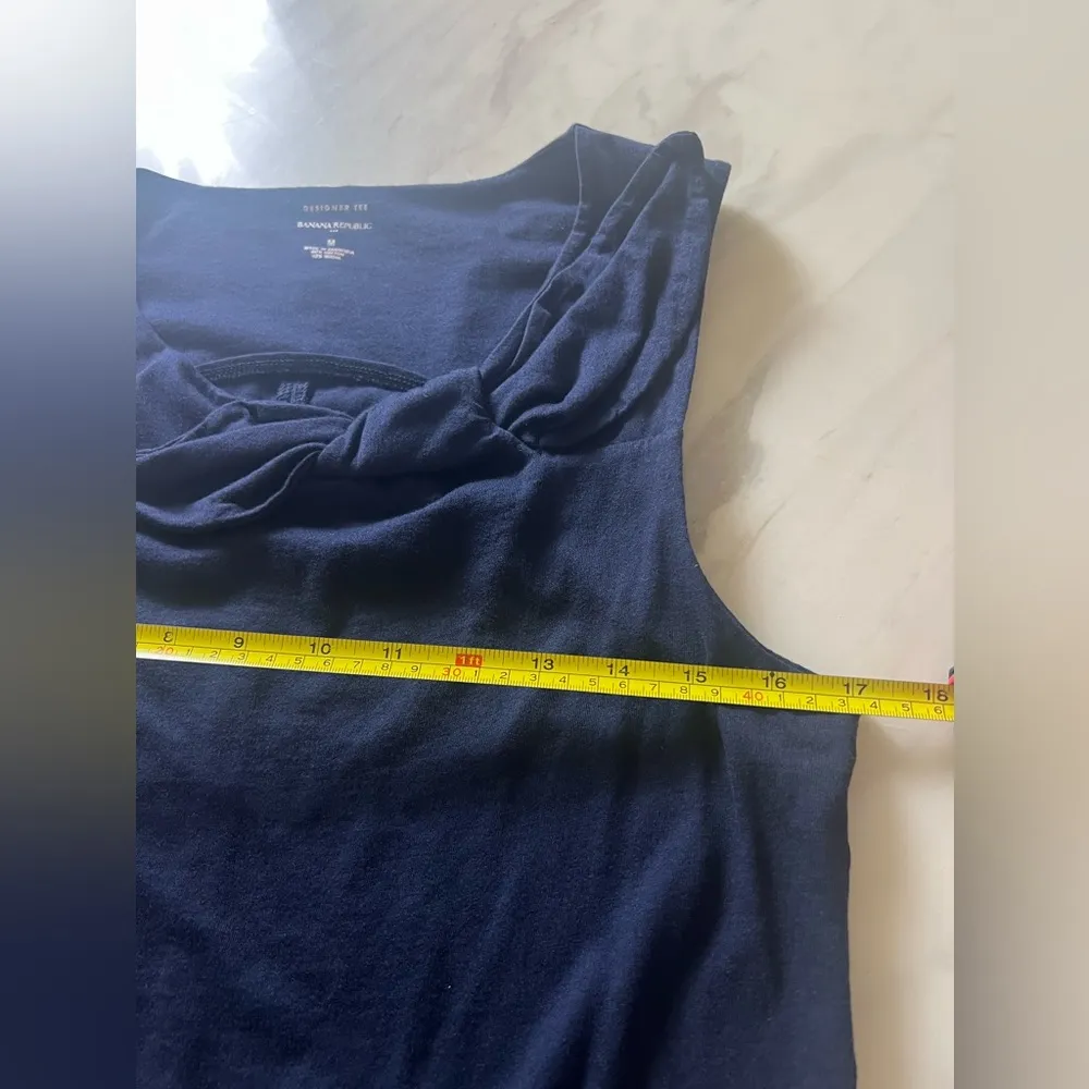 Banana Republic Blue Side Bow Tank Top Business Casual Size M - Image 6