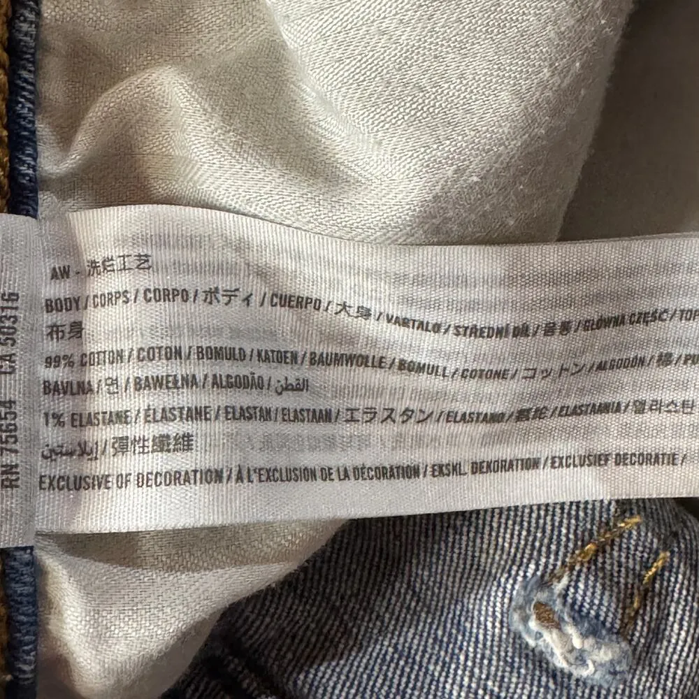 Abercrombie & Fitch SZ 8/29 Ultra High-Rise Mom Jeans Button-Fly Distressed Blue - Image 7