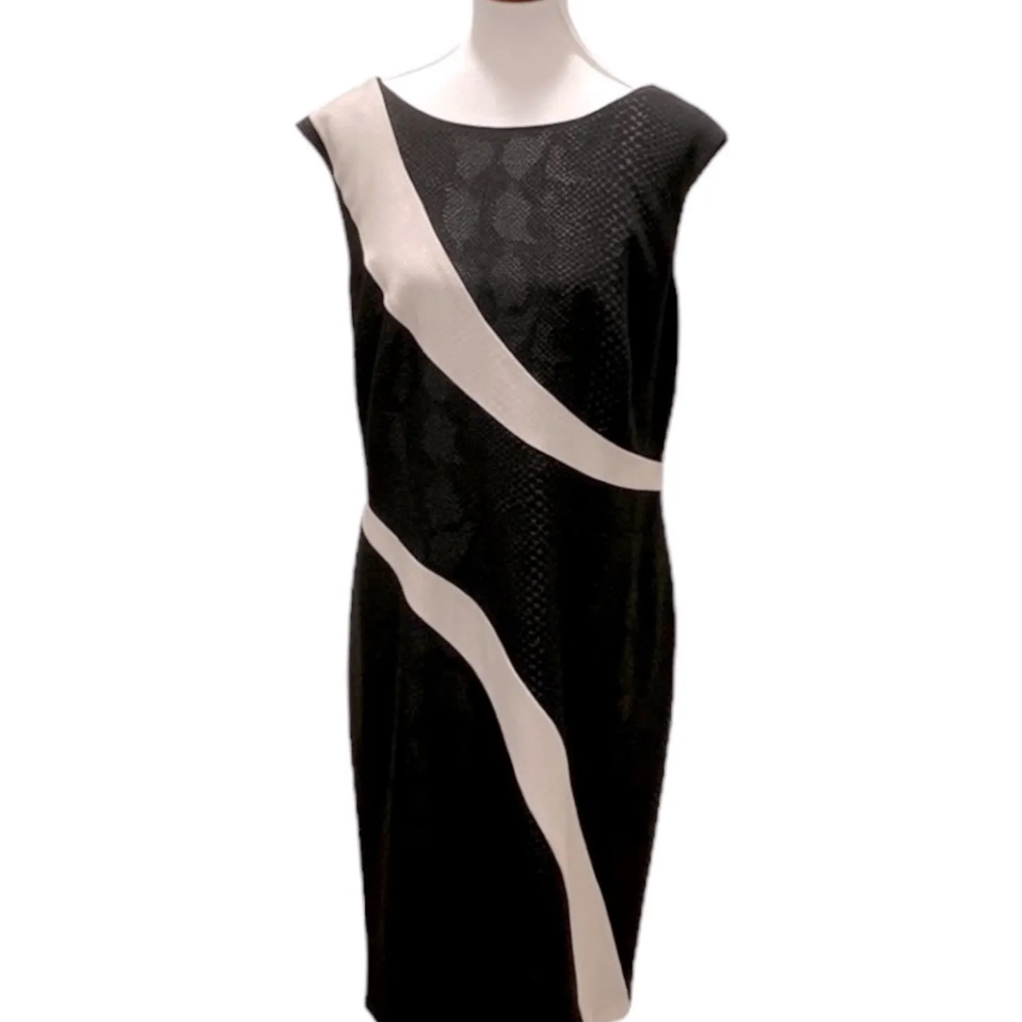 Adrianna Papell Dress 18W Classic Plus Size Cocktail Dress Sheath Semi Formal - Image 4