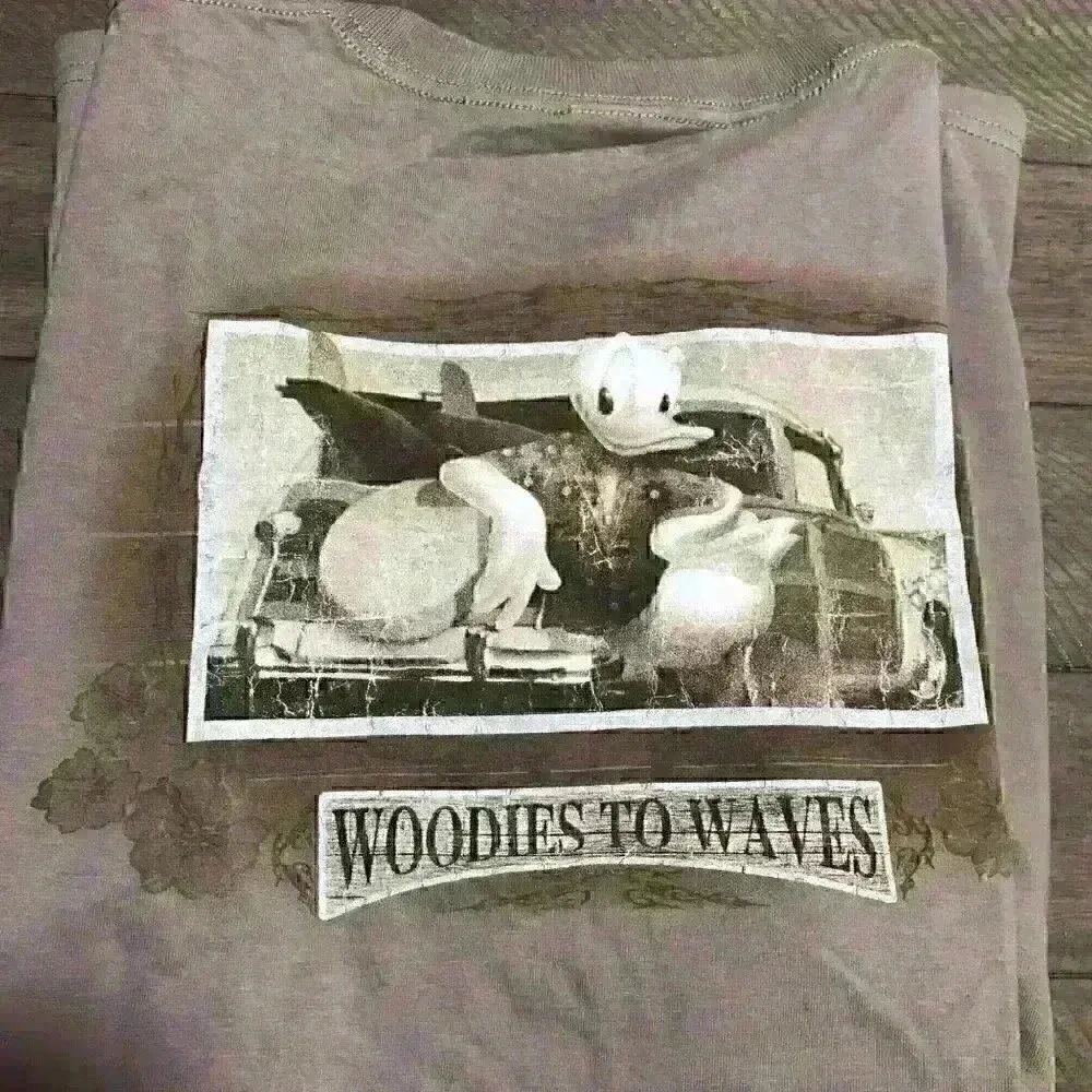 *New* Donald‎ Duck Woodies to Waves Light Brown T - Image 7