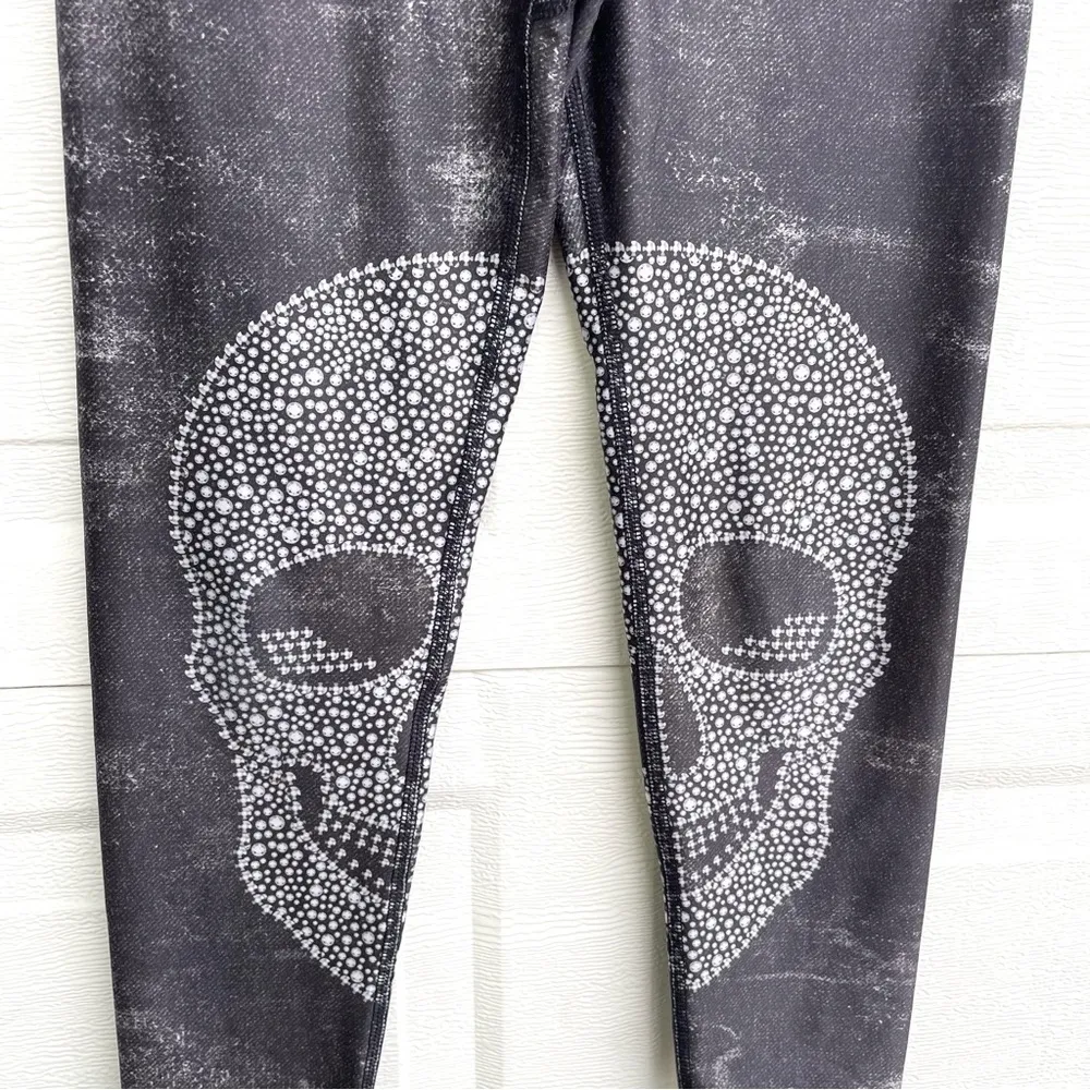 Evolution and Creation Womens Leggings Skull Faux Bling Gray White Active Medium - Image 6