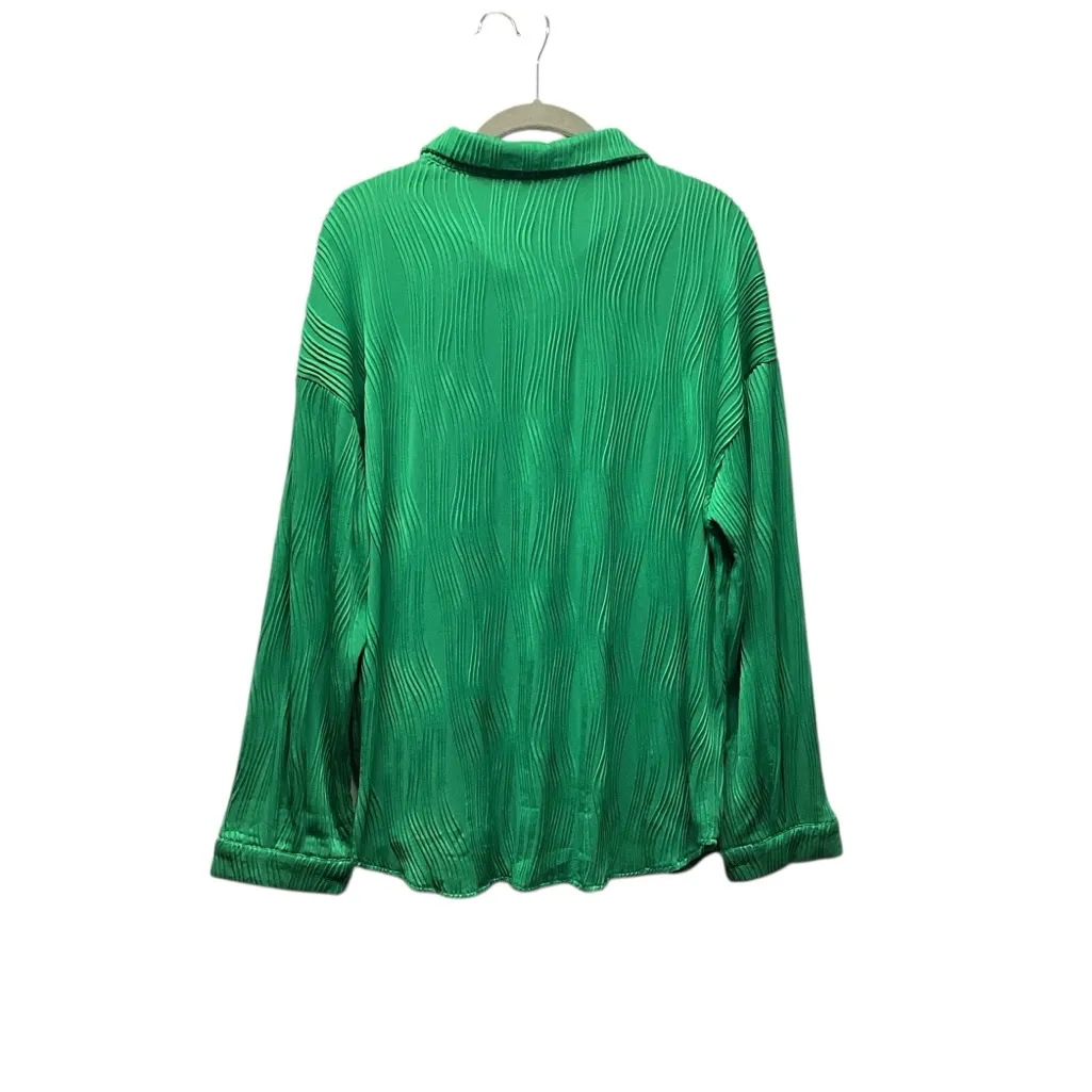Green Plisse Blouse. Size XL - Image 5