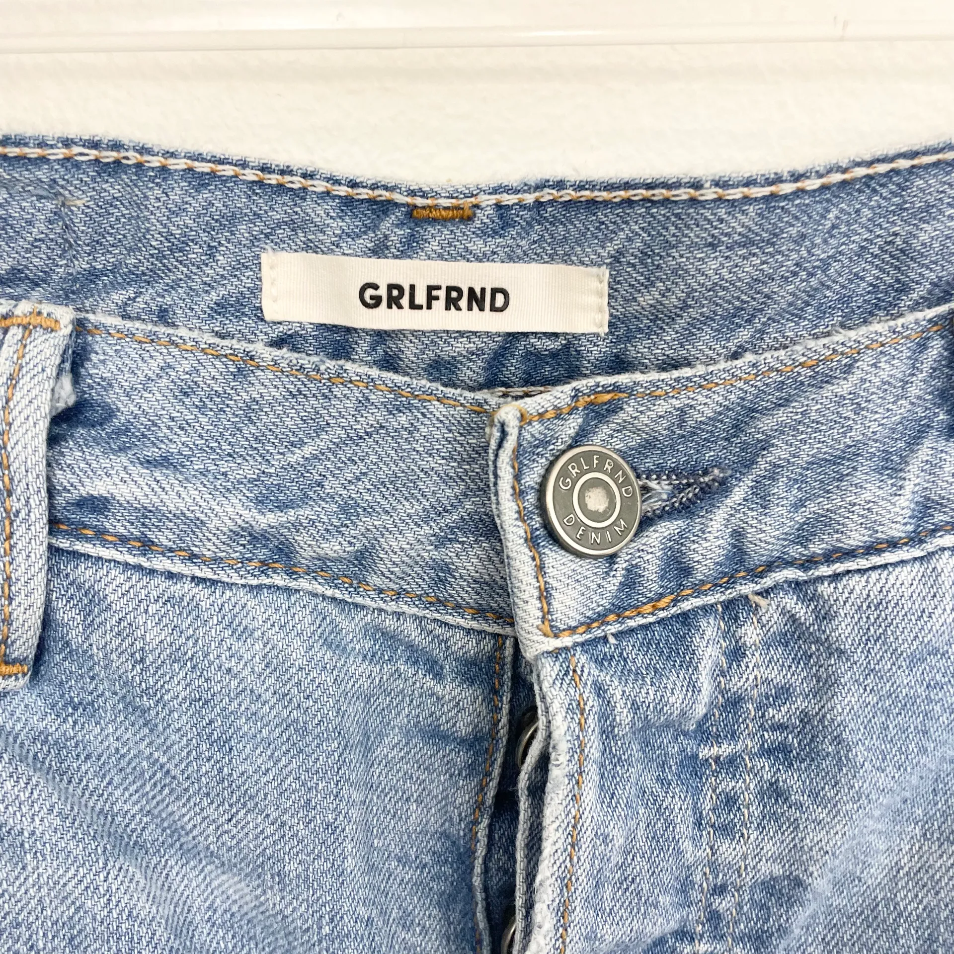 GRLFRND Emily Straight Leg Denim Locked In Wash - Image 3