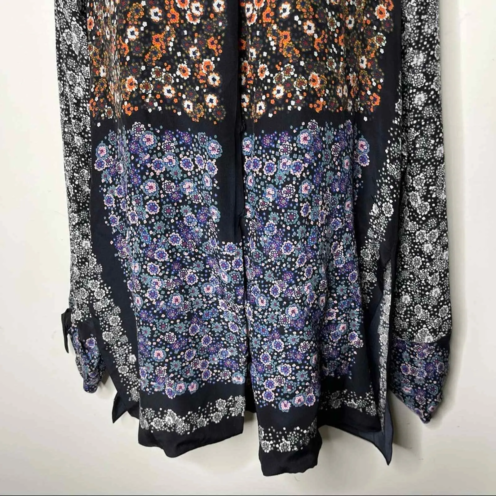 Osklen Rio De Janeiro 100% silk floral color - Image 3