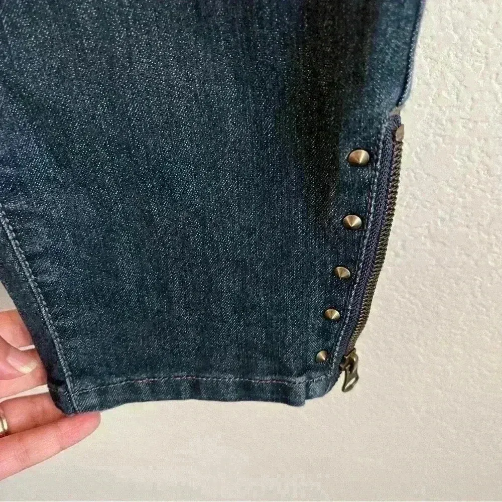 Torrid Denim Women’s Jeans w/Leg Side Zippers and Stud Design Size‎ 14 - Image 7