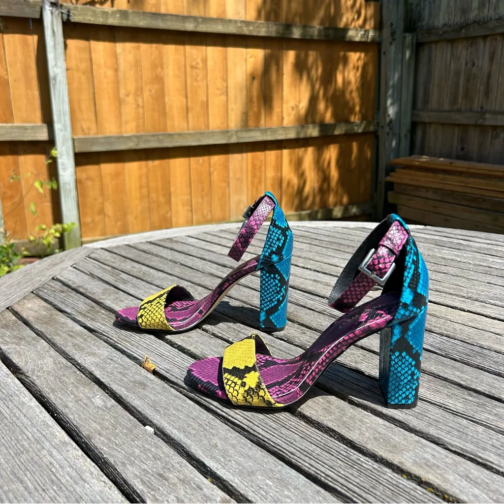 Nine West  Blue Pink‎ Python Print Ola Sandal Size 7.5 - Image 5