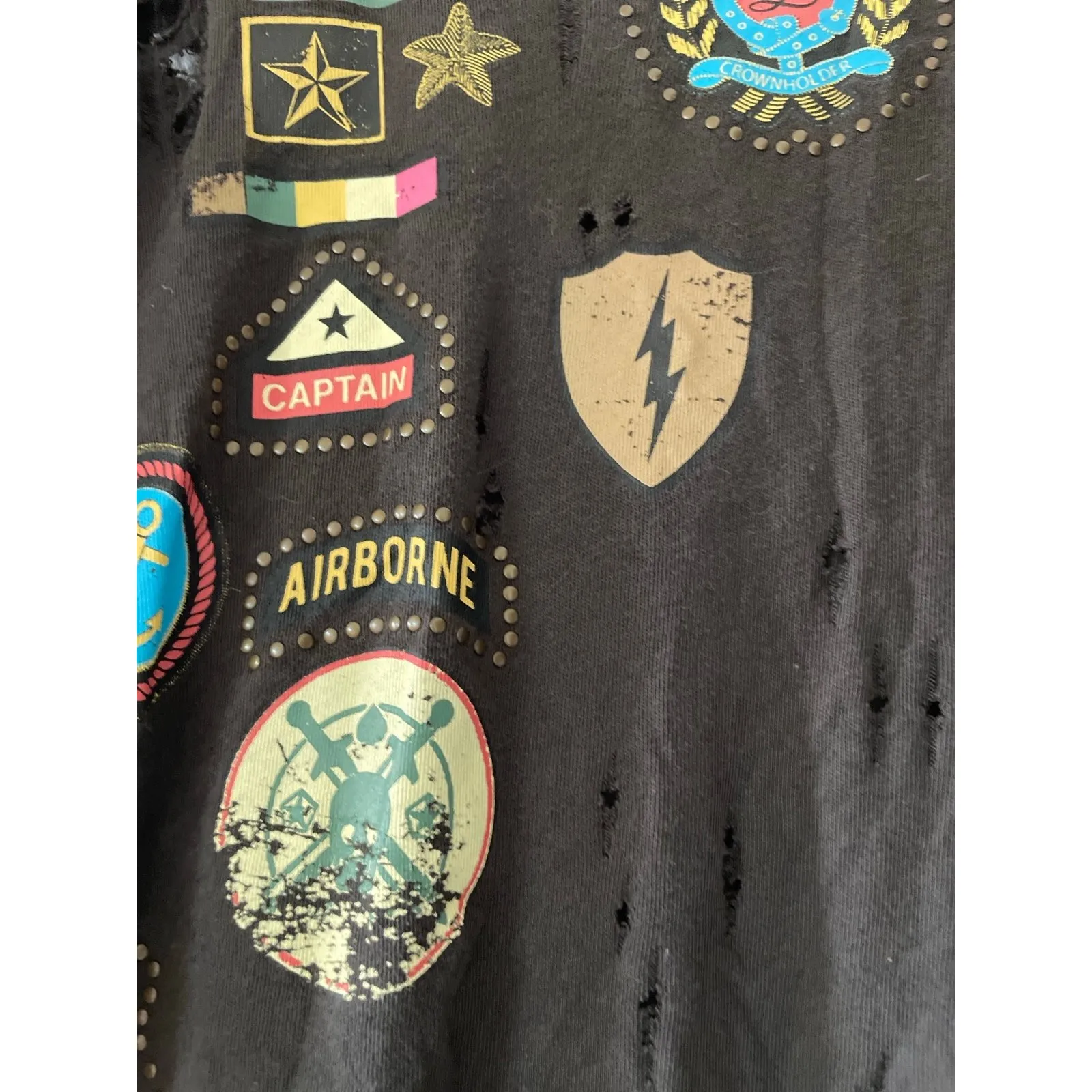 Chaser Distressed military‎  T Shirt - Image 4