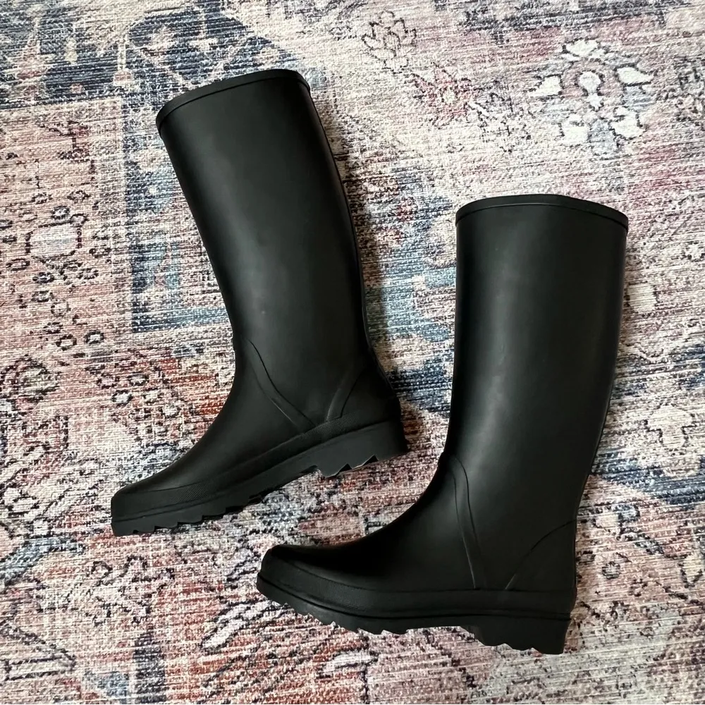J.Crew Tall Lug Sole Rain Boots in Black Size 7 Waterproof Rubber Boots - Image 7