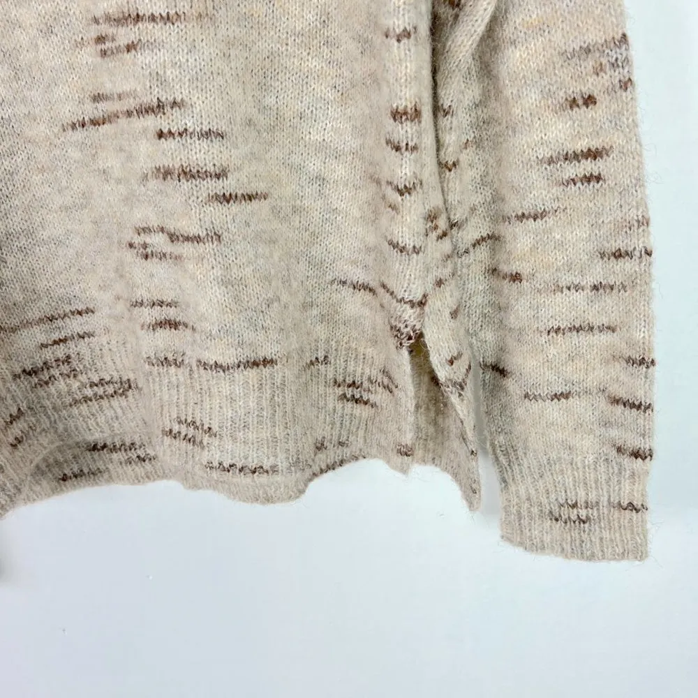 NWT  Crewneck Sweater Pullover Oatmeal Size XS - Image 5