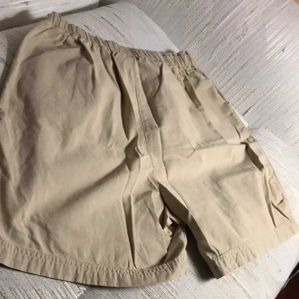 Vintage Erika tan relaxed shorts - Image 2