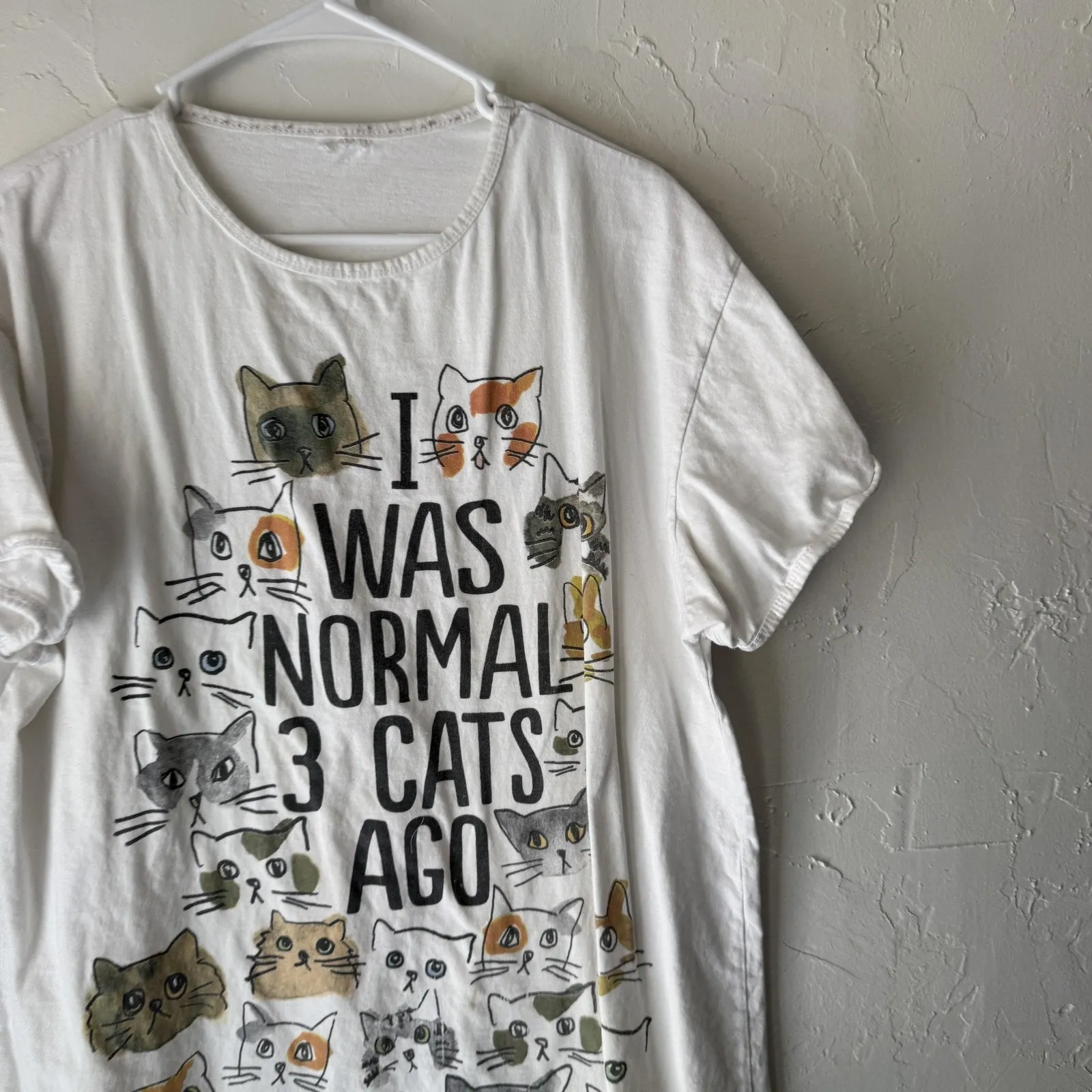 Cat‎ Graphic Shirt Vintage Extra Large White Funny I Was Normal 3 Cats Ago Tee Size undefined - Image 2