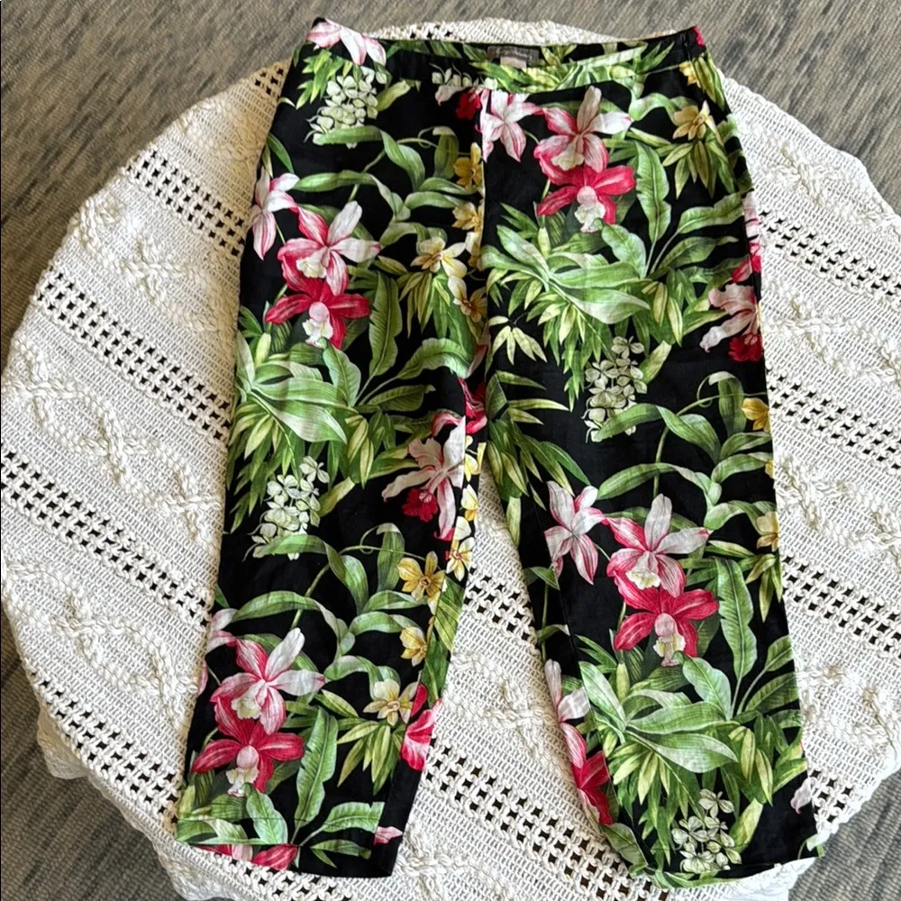 Tommy Bahama Pink and Green Cropped Pants - Image 2